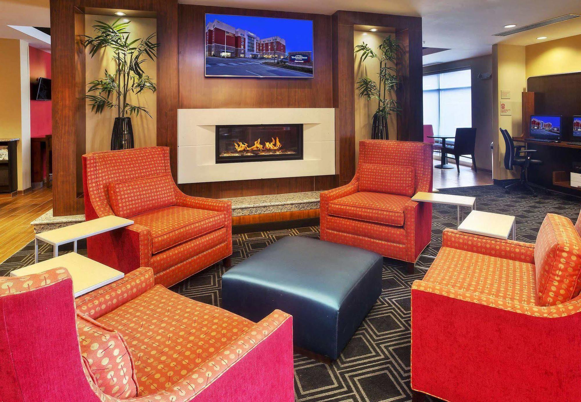 Towneplace Suites By Marriott Franklin Cool Springs Esterno foto